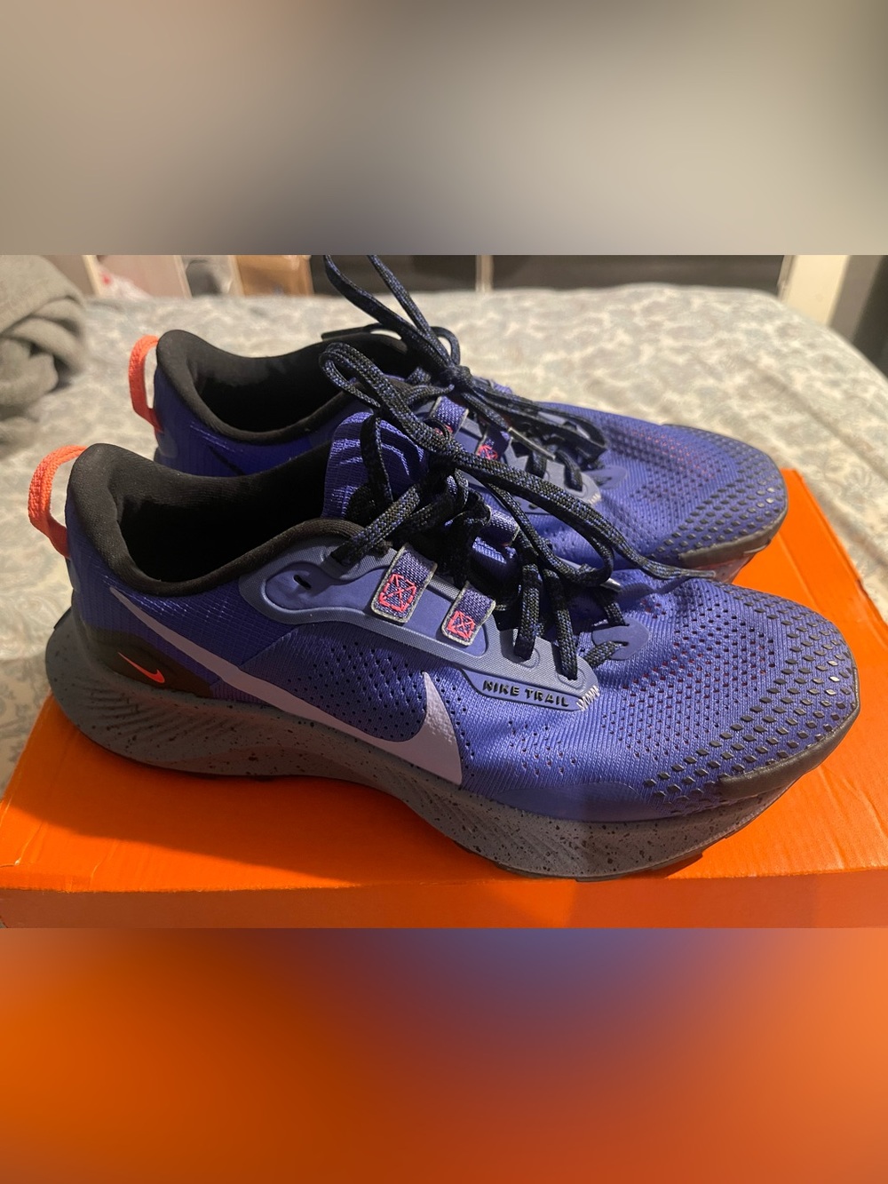 NWOT Nike Purple and Black Women's Trail Running Shoes Size 7.5